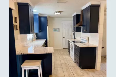 1140 Bernardo Boulevard, Lady Lake, FL 32159 - Photo 25
