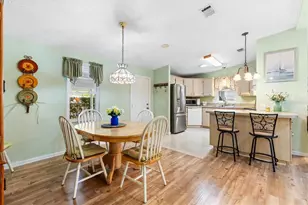 1228 Palmetto Dr, The Villages, FL 32159 - Photo 5