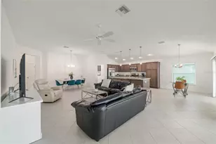 4537 Brooke Ln, The Villages, FL 32163 - Photo 9