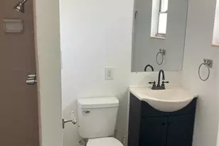 1401 E Alfred St, Tavares, FL 32778 - Photo 3