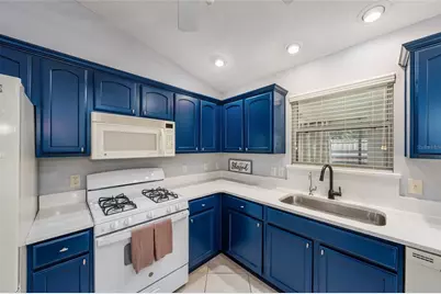8329 SE 177th Bartram Loop, The Villages, FL 32162 - Photo 23