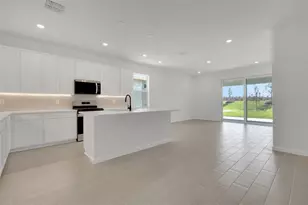5468 NW Camberly Ct, Port Saint Lucie, FL 34987 - Photo 3