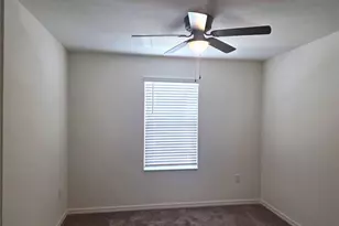 2779 Raindrop Run St, Clermont, FL 34714 - Photo 13