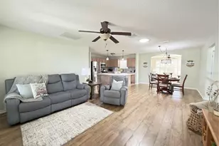 16899 SE 96th Chapelwood Cir, The Villages, FL 32162 - Photo 5
