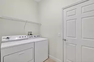 10180 Lake Miona Way, Oxford, FL 34484 - Photo 33