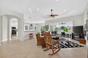 10180 Lake Miona Way, Oxford, FL 34484 - Photo 15