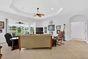 10180 Lake Miona Way, Oxford, FL 34484 - Photo 19