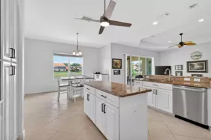 10180 Lake Miona Way, Oxford, FL 34484 - Photo 13