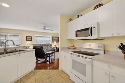 17395 SE 82nd Pecan Terrace, The Villages, FL 32162 - Photo 13