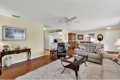 17395 SE 82nd Pecan Terrace, The Villages, FL 32162 - Photo 11