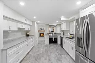 9235 W Harbor Isle Ct, Crystal River, FL 34429 - Photo 15