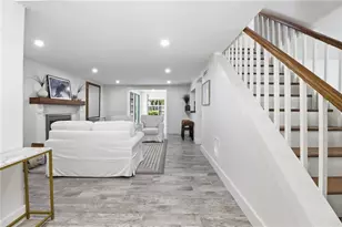 9235 W Harbor Isle Ct, Crystal River, FL 34429 - Photo 7
