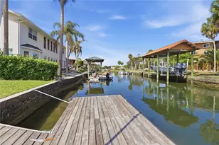 9235 W Harbor Isle Ct, Crystal River, FL 34429 - Photo 37