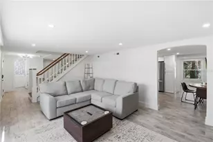 9235 W Harbor Isle Ct, Crystal River, FL 34429 - Photo 11
