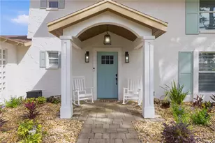9235 W Harbor Isle Ct, Crystal River, FL 34429 - Photo 5