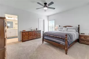 1115 Calico Pointe Cir, Groveland, FL 34736 - Photo 13
