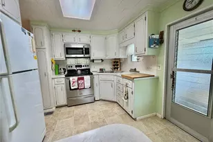223 Hawthorne Blvd, Leesburg, FL 34748 - Photo 15