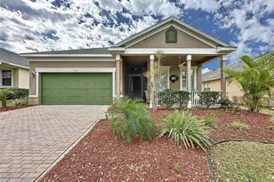 135 Crepe Myrtle Dr, Groveland, FL 34736 - Photo 3