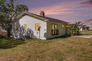 1725 Hamilton St, Eustis, FL 32726 - Photo 5
