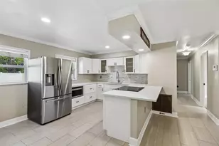321 E 11th Ave, Mount Dora, FL 32757 - Photo 13