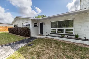 210 Donna St, Tavares, FL 32778 - Photo 3