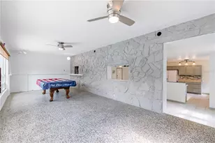 210 Donna St, Tavares, FL 32778 - Photo 23