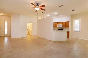 120 Crepe Myrtle Dr, Groveland, FL 34736 - Photo 3