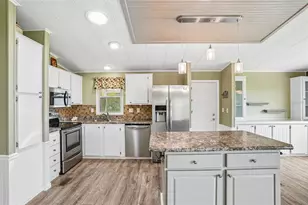 1620 W Schwartz Blvd, The Villages, FL 32159 - Photo 7