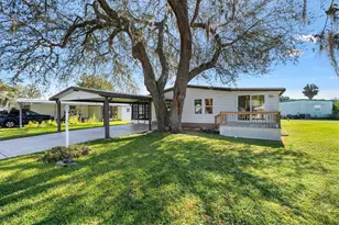 732 Royal Palm Ave, Lady Lake, FL 32159 - Photo 29