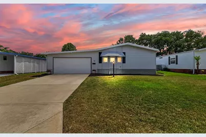 706 Tangerine Drive, Lady Lake, FL 32159 - Photo 1