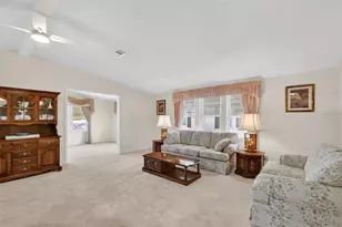 706 Tangerine Dr, Lady Lake, FL 32159 - Photo 7