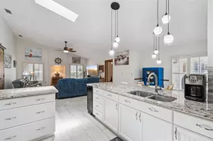 33939 Valencia Dr, Leesburg, FL 34788 - Photo 17