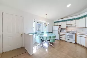 25014 Pine Hill, Leesburg, FL 34748 - Photo 5