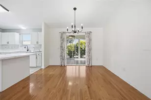 17705 SE 93rd Hawthorne Ave, The Villages, FL 32162 - Photo 9