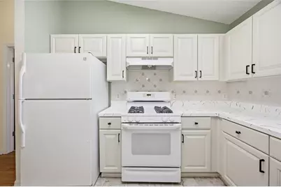 17705 SE 93rd Hawthorne Avenue, The Villages, FL 32162 - Photo 15