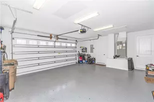 36751 Barrington Dr, Eustis, FL 32736 - Photo 13