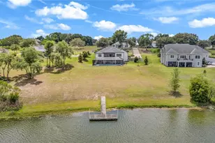 36751 Barrington Dr, Eustis, FL 32736 - Photo 47