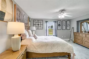 17654 SE 93rd Butler Ct, The Villages, FL 32162 - Photo 15