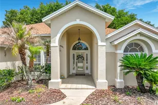 2505 Holly Berry Cir, Clermont, FL 34711 - Photo 11