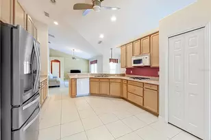 2505 Holly Berry Cir, Clermont, FL 34711 - Photo 25