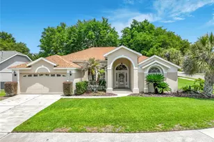 2505 Holly Berry Cir, Clermont, FL 34711 - Photo 9