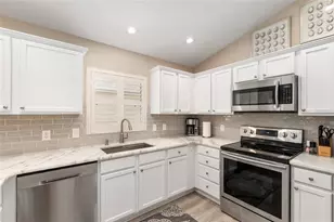 1996 Goldenrod Ct, The Villages, FL 32162 - Photo 19