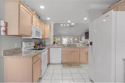 16689 SE 78th Live Oak Avenue, The Villages, FL 32162 - Photo 15