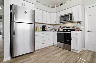 820 Cortez Ave, The Villages, FL 32159 - Photo 15