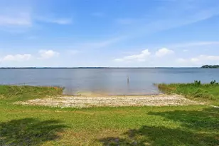 119 Lake Shore Cir, Leesburg, FL 34788 - Photo 9