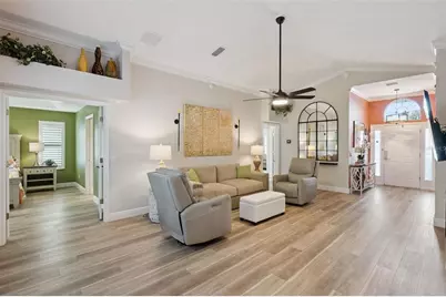 1877 Walden Way, The Villages, FL 32162 - Photo 5