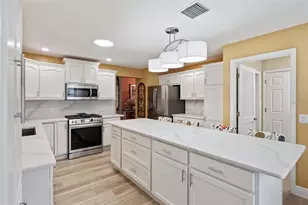 1877 Walden Way, The Villages, FL 32162 - Photo 13