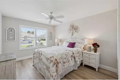 1877 Walden Way, The Villages, FL 32162 - Photo 19