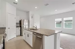 1877 Sierra Sun Wy, Minneola, FL 34755 - Photo 5