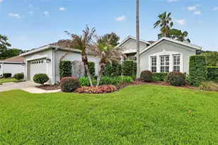 8011 Pine Hollow Dr, Mount Dora, FL 32757 - Photo 1